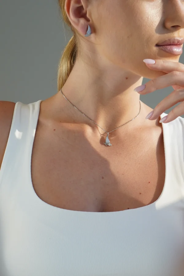 Blue Butterfly (Necklace)